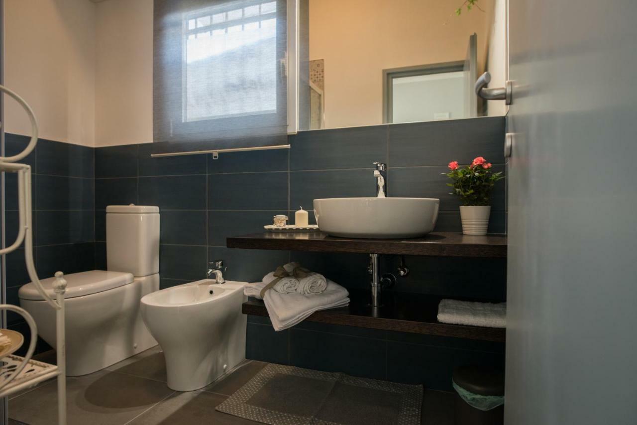 卡麦奥雷Casa Vittoria别墅 外观 照片